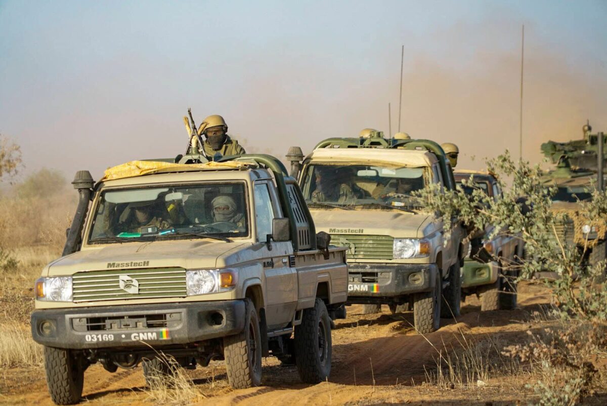 Settimana di fuoco in Mali: islamisti scatenati da nord a sud