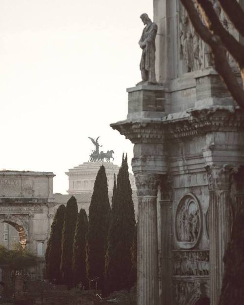 andantegrazioso:
Rome, Italy | 
elisabettalilly