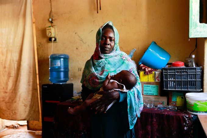 Sudan, una guerra caduta nell’oblio: così si continua morire sotto le bombe e di fame
