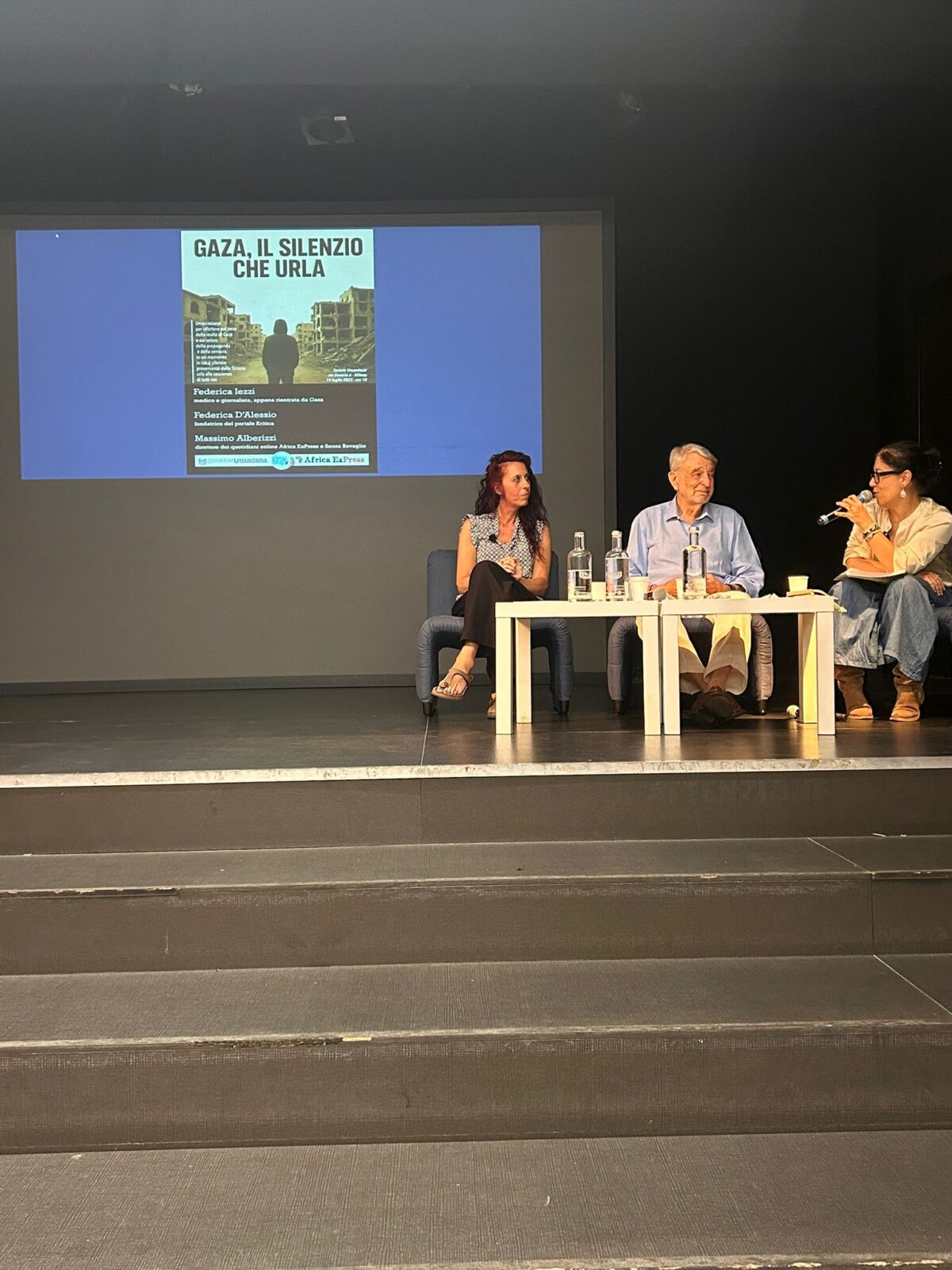 “Gaza, il silenzio che urla”. Le testimonianze strazianti dalla Striscia all’Umanitaria di Milano