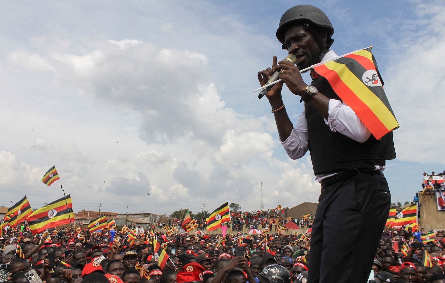 Affrontare il Grande Uomo dell’Uganda può sembrare una guerra