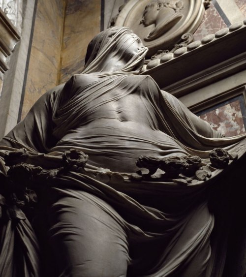 shisasan:

Antonio Corradini, Modesty (1752)
