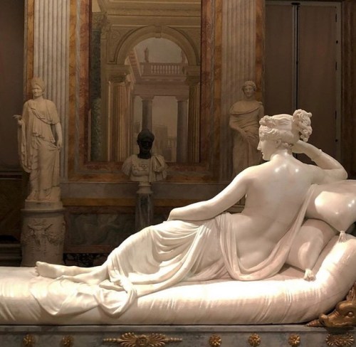 genterie:

“Venus Victrix” sculpted by Antonio Canova