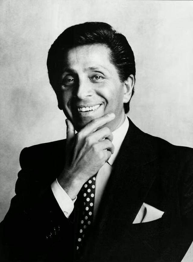 VALENTINO GARAVANI
