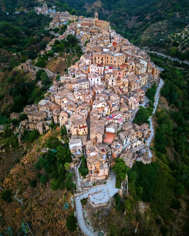 Badolato, Italy 🇮🇹