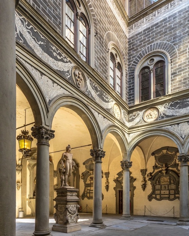 Palazzo Medici Riccardi, Florence, built by Michelozzo di Bartolomeo in 1444, commissioned by Cosimo…