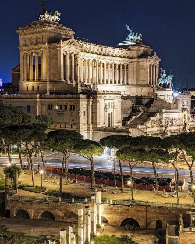 Rome at Night, Italy | Alberto