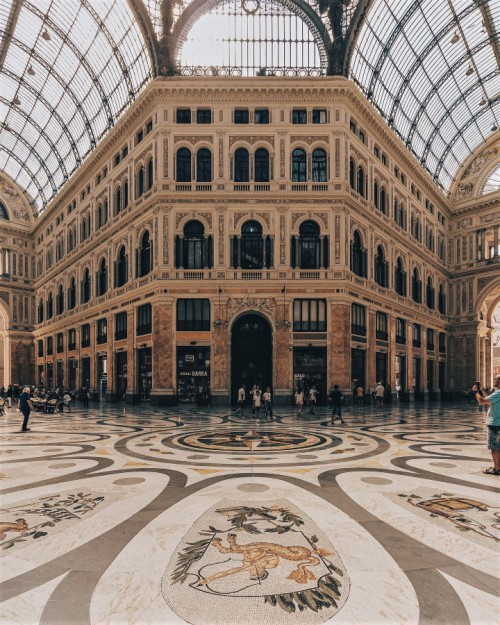 sabonhomeblog:

Galleria Umberto, Napoli